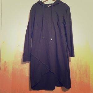 Eshakti Knit Hoodie Dress